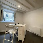 Heart Of Paris Apartment