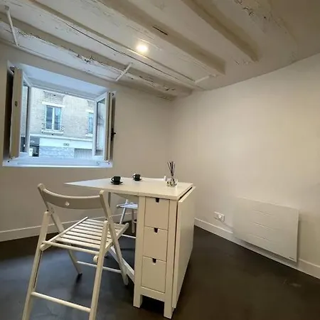 Appartamento Heart Of Parigi